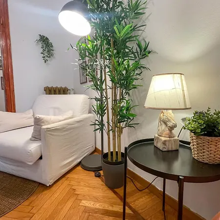 Apartament Dea Dreams - Old Style Mediolan